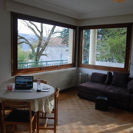 Spacious Home At The Heart Of Saint Ismier Екстериор снимка