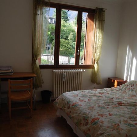 Spacious Home At The Heart Of Saint Ismier Екстериор снимка